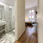ラ スカラ ホテル