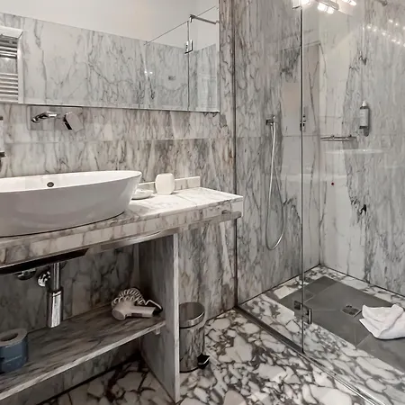 La Scala Hotel 3*