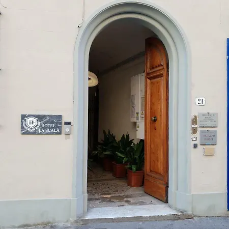 La Scala מלון 3*